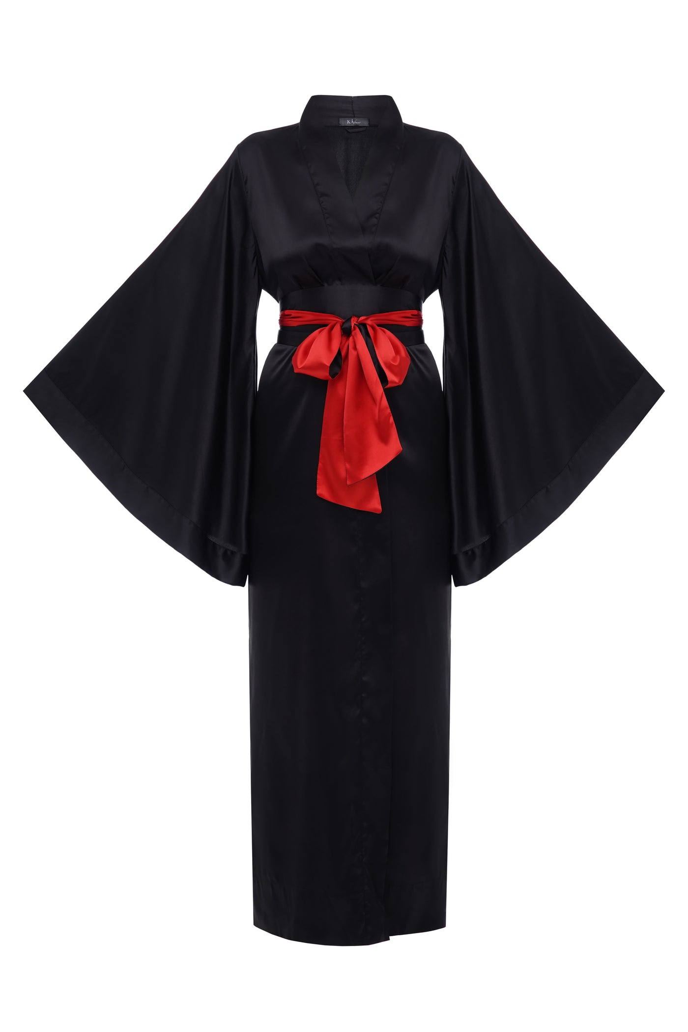 Feminine and Fatal Kimono Silk Robe in Black