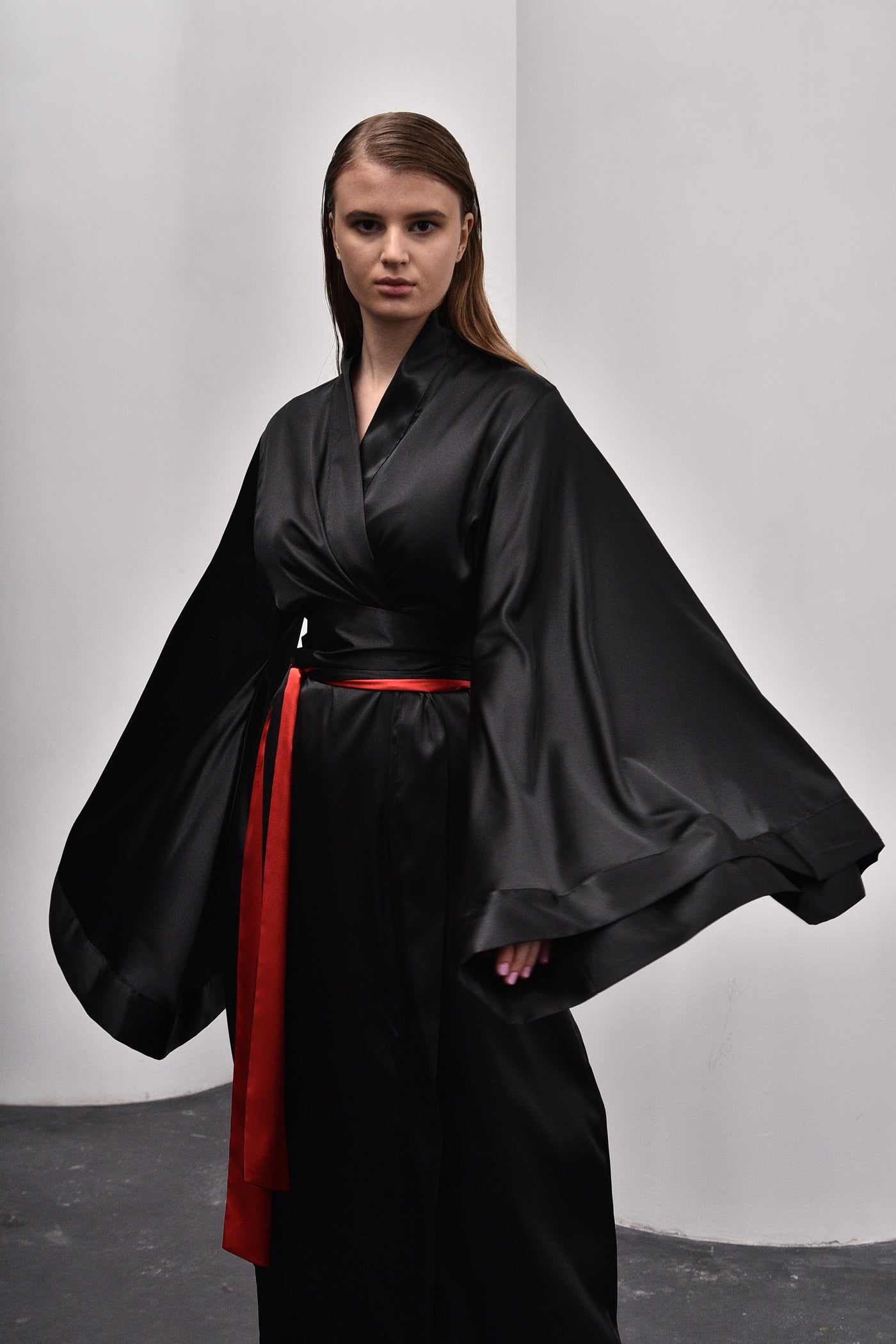 Feminine and Fatal Kimono Silk Robe in Black