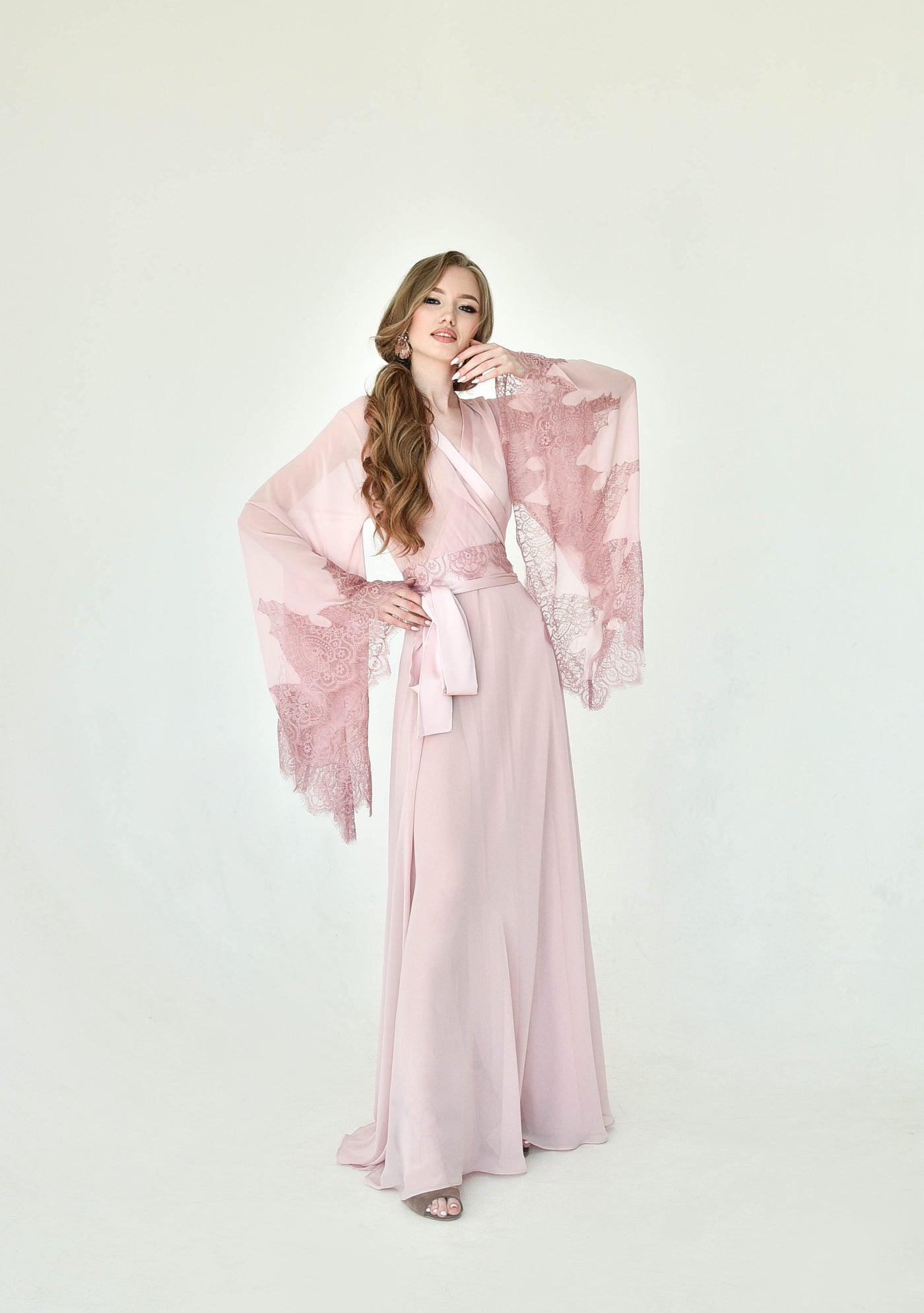 Seraphic Robe and Nightgown Set in Rose