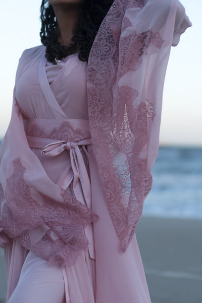 Seraphic Robe and Nightgown Set in Rose