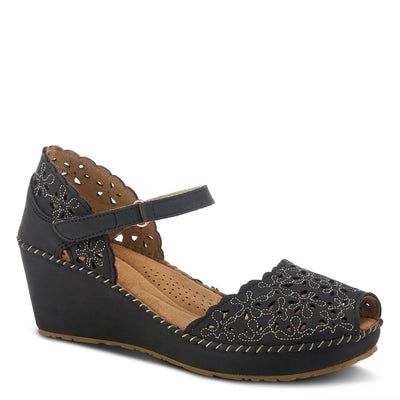 Gennina Sandals in Black