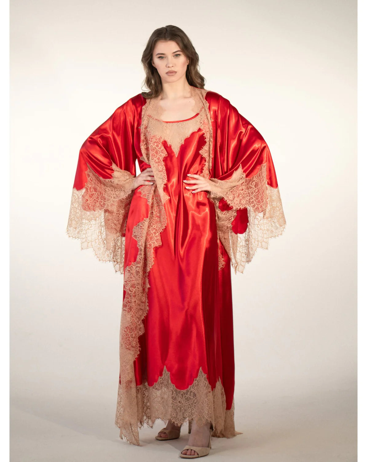 Orient Express Robe and Nightgown Set in Red