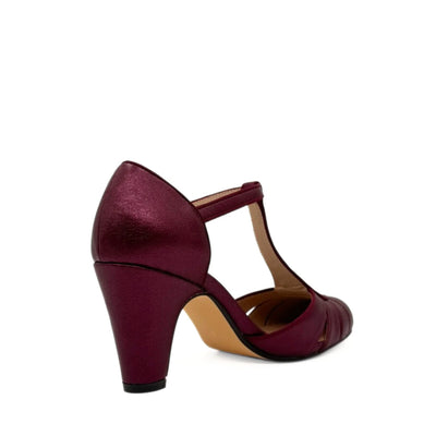 Mulberry Vintage Style T-Strap Heels in Burgundy