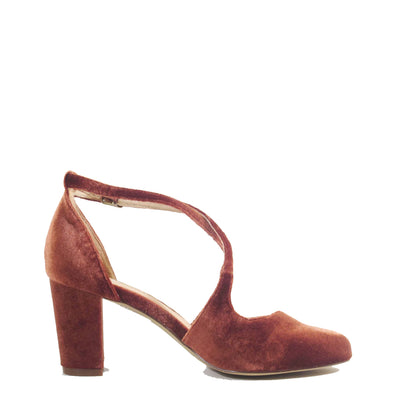 Oren 20s Velvet Pumps in Rust