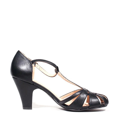 Sergi Flapper Style Heels in Black