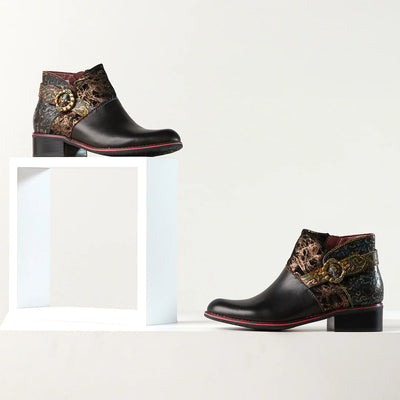 Tiatia Boots in Black