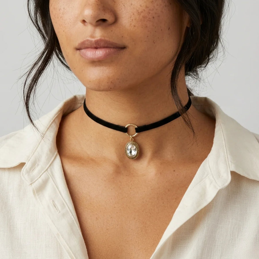 Close-up of Oval Austrian Crystal Pendant Black Suede Choker Necklace with vintage bohemian styling