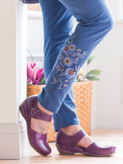 Garden Leggings in Indigo by April Cornell