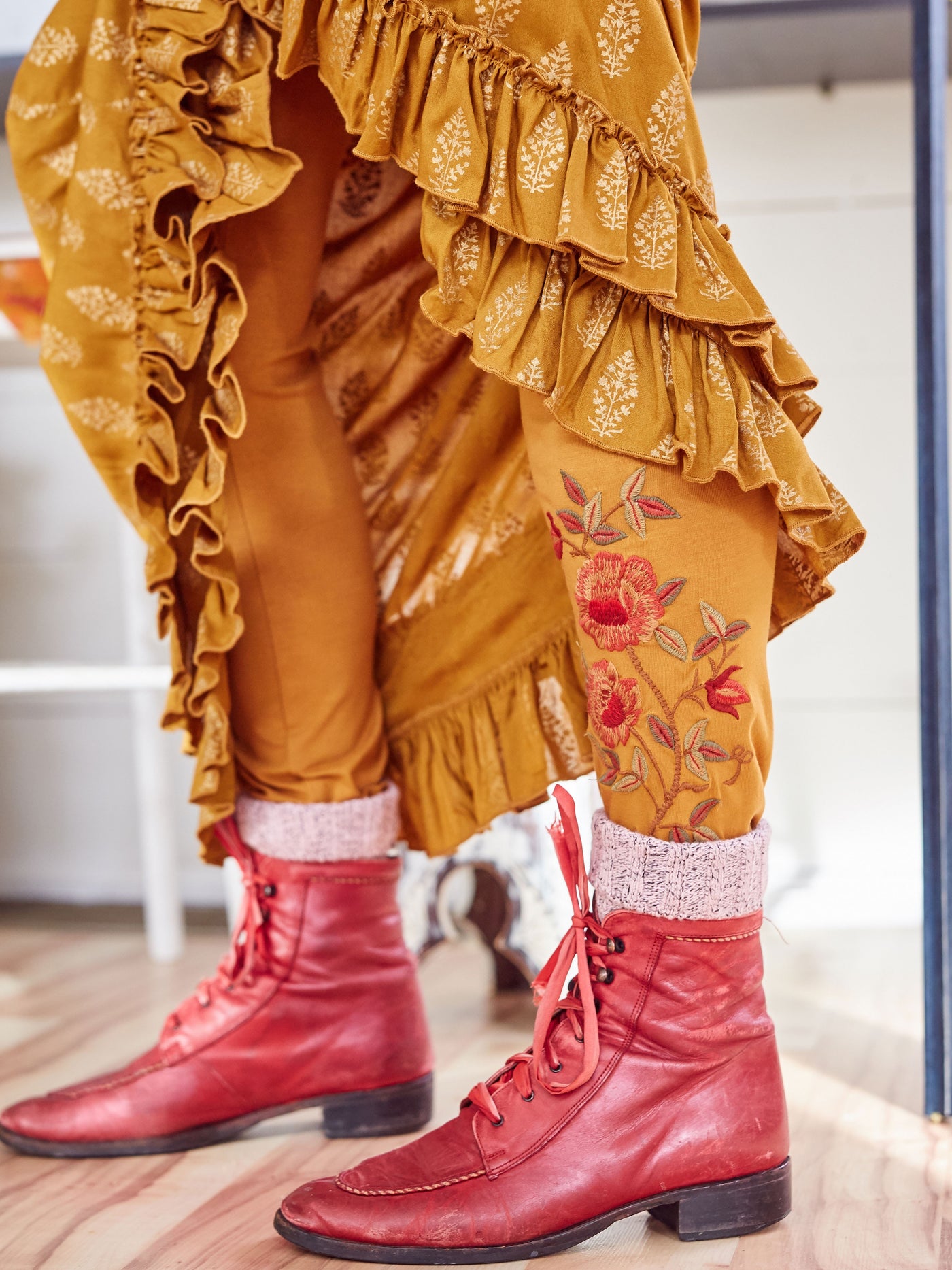 Garden Leggings in Gold by April Cornell