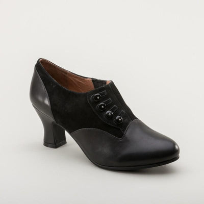 Greta Retro Side-Button Shoes in Black