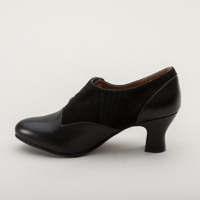 Greta Retro Side-Button Shoes in Black