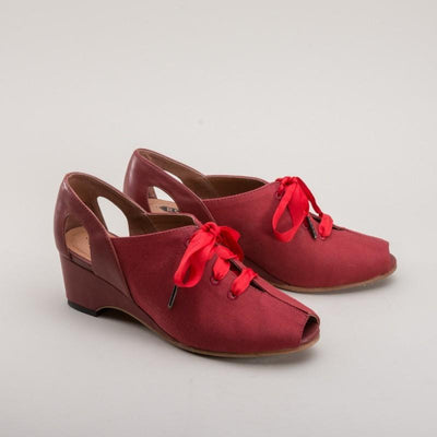 Daphne Retro Wedge Sandals in Red by Royal Vintage Shoes