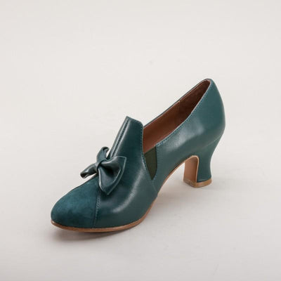 Maria Retro Bow Pumps in Green by Royal Vintage Shoes