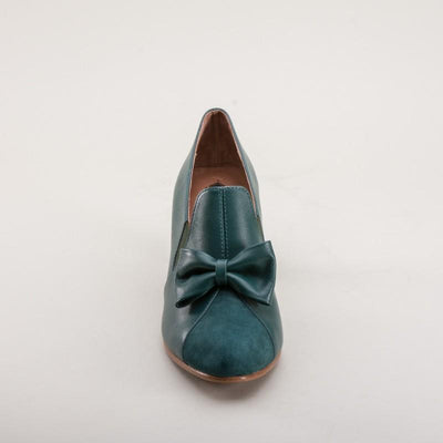 Maria Retro Bow Pumps in Green by Royal Vintage Shoes