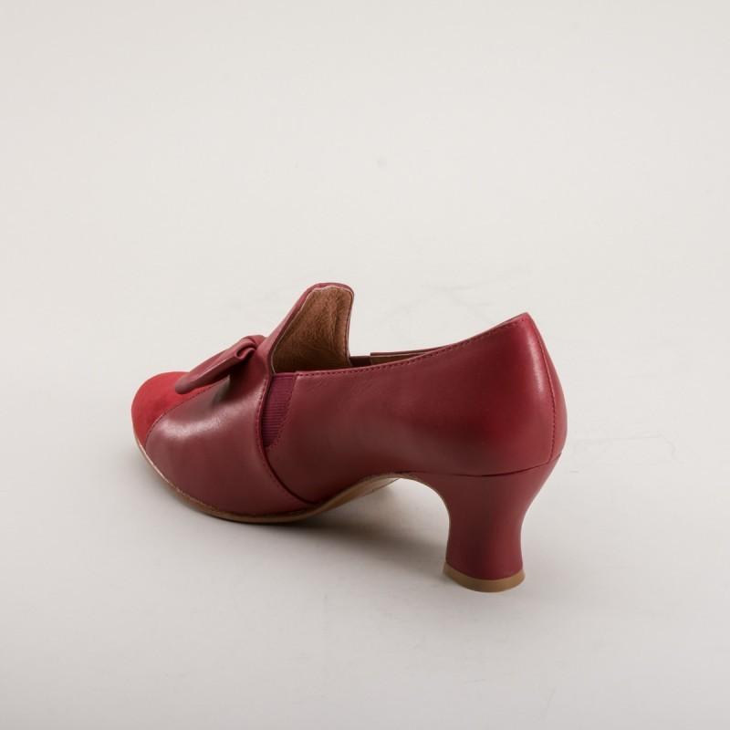 Maria Retro Bow Pumps in Red by Royal Vintage Shoes