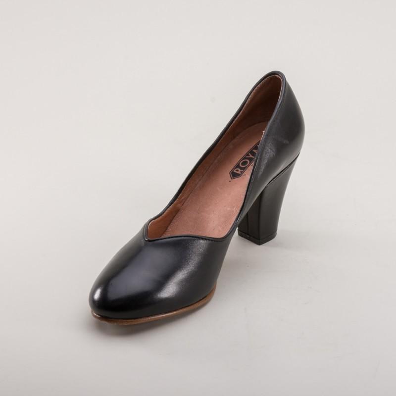 Marilyn 1940s Pumps in Black by Royal Vintage Shoes