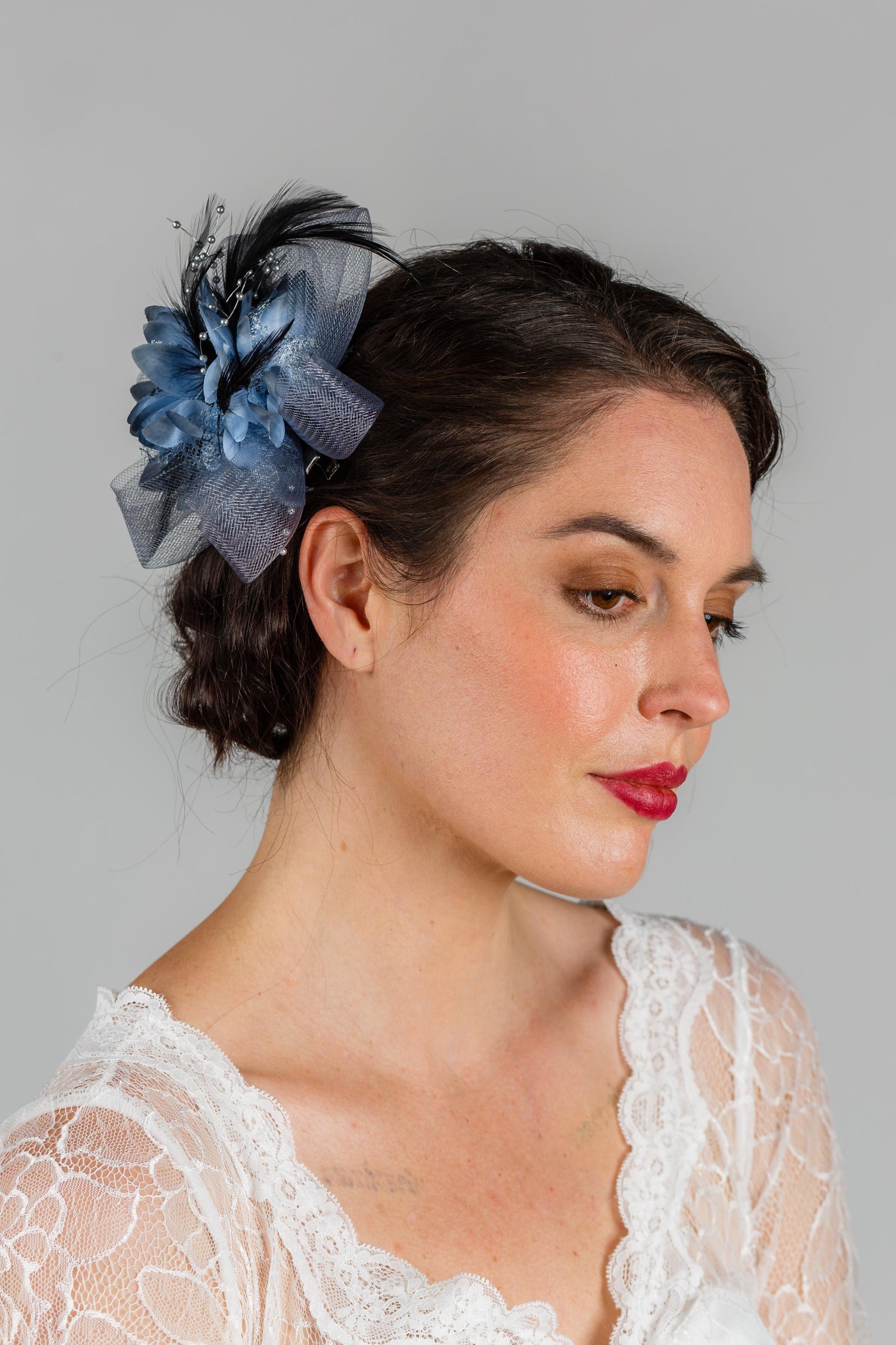 Decadent 1950s Floral Fascinator in Grey - SOLD OUT