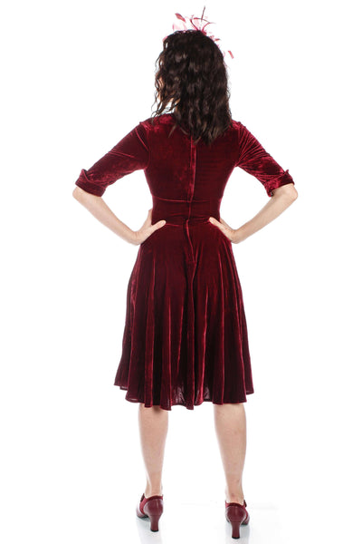 1950s Jazzy Belle Velvet Party Dress in Burgundy