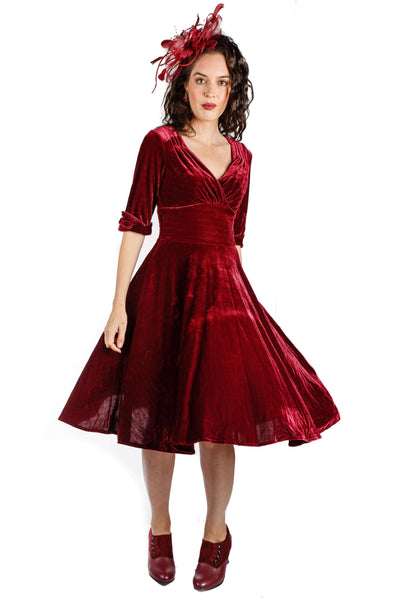 1950s Jazzy Belle Velvet Party Dress in Burgundy