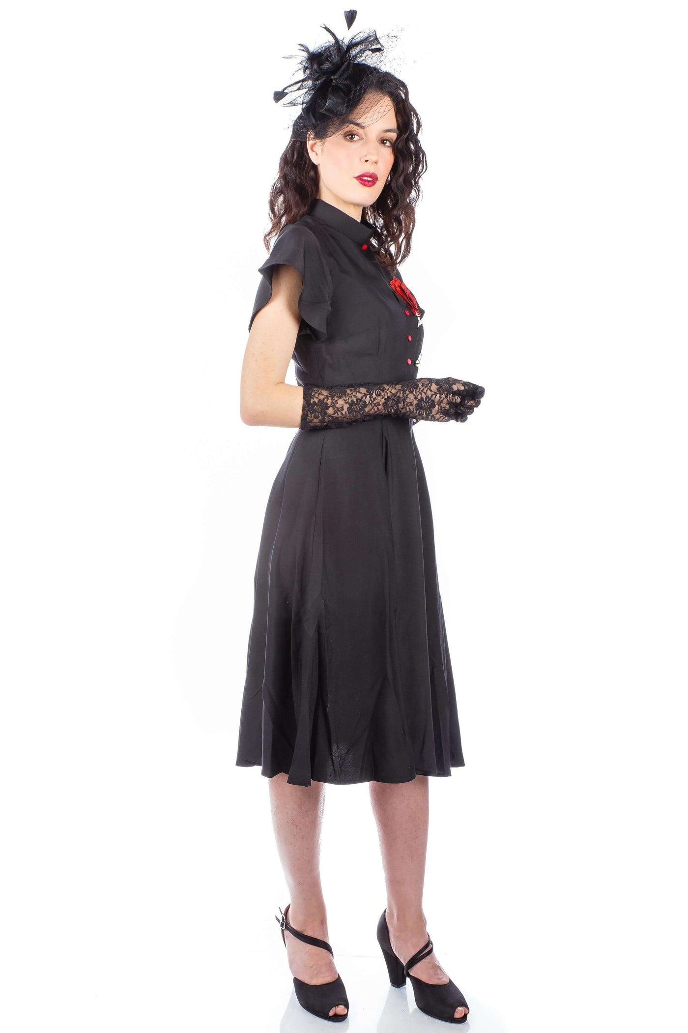 1950s Quinn Red Rose Dress in Black