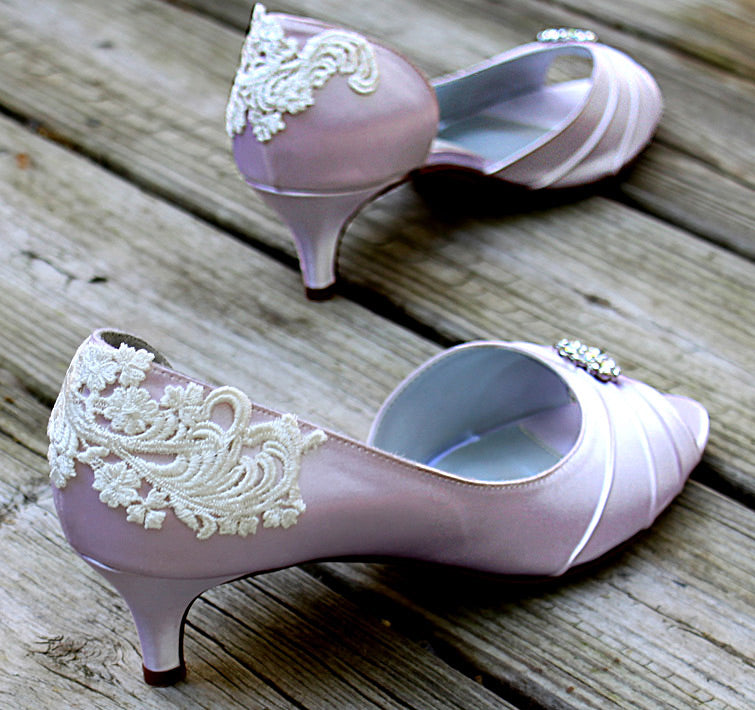 Lace Bridal Shoes in Vintage Style, Cream Color