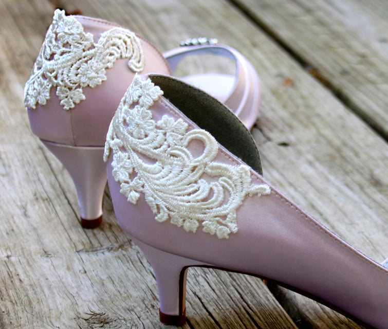 Lace Bridal Shoes in Vintage Style, Cream Color