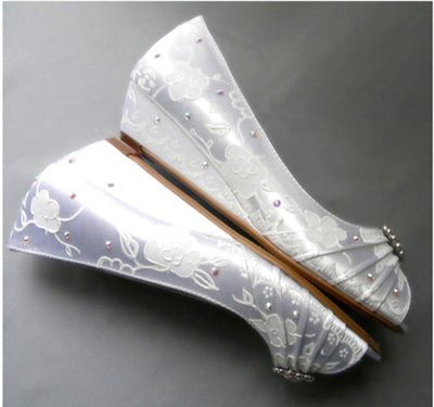 Vintage style bridal shoes on Wedges, Model "Honey" - SOLD OUT