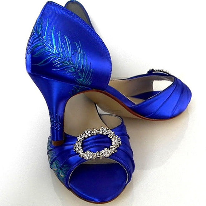 Vintage style bridal shoes in sapphire, Model "Milcah"