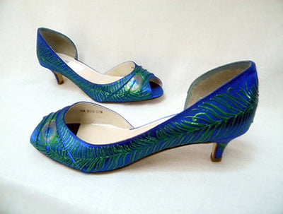 Flapper style wedding shoes in sapphire, model "Veronica"