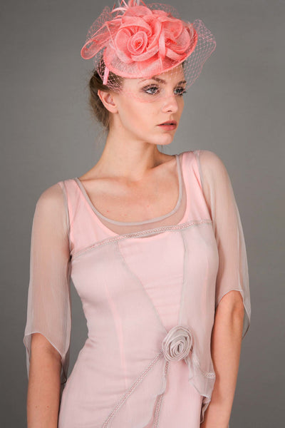 Make that tea party authentic with this fascinator