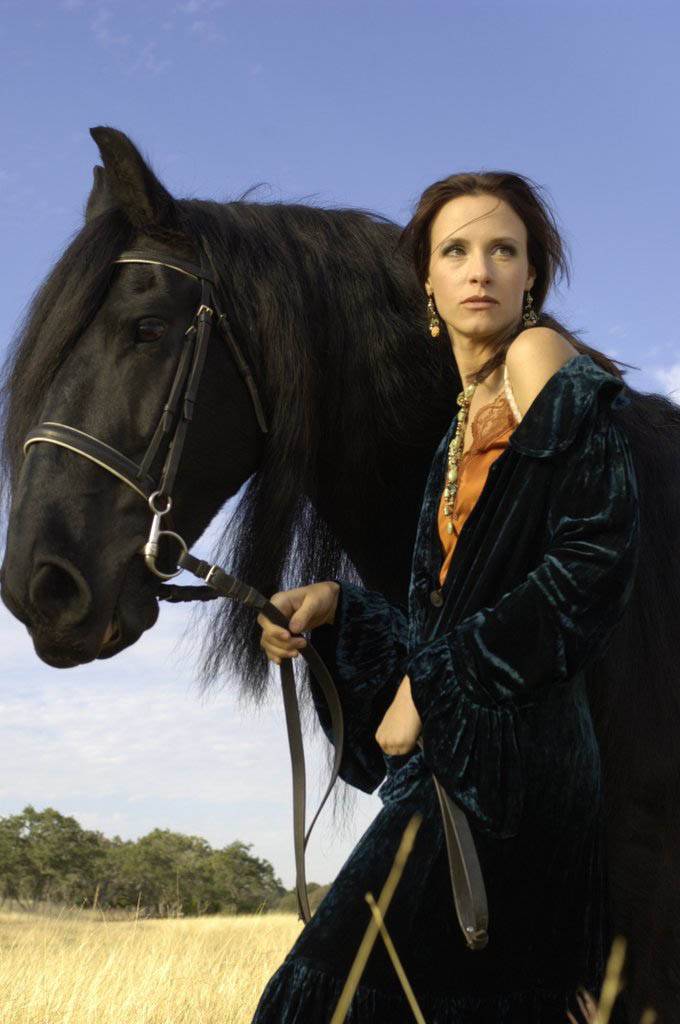 Victorian Velvet Coat by Marrika Nakk