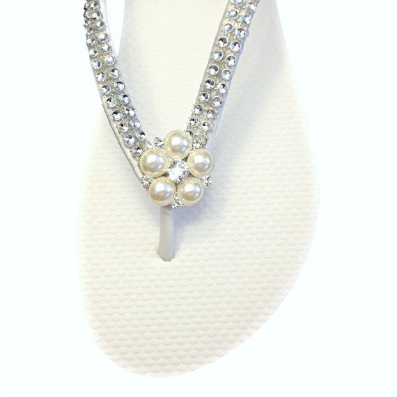 Vintage Style Bridal Flip Flops with Pearls Rhinestones