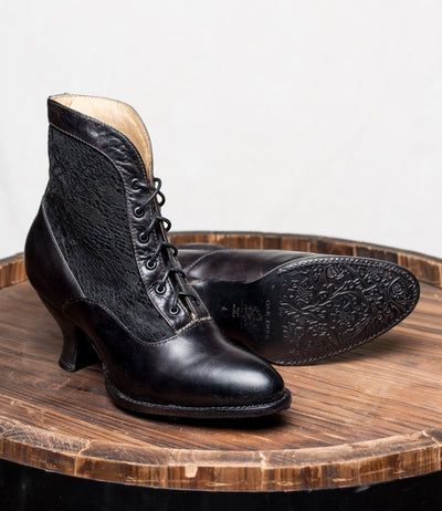 Vintage Style Victorian Lace Up Leather Boots in Black Rustic