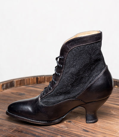 Vintage Style Victorian Lace Up Leather Boots in Black Rustic