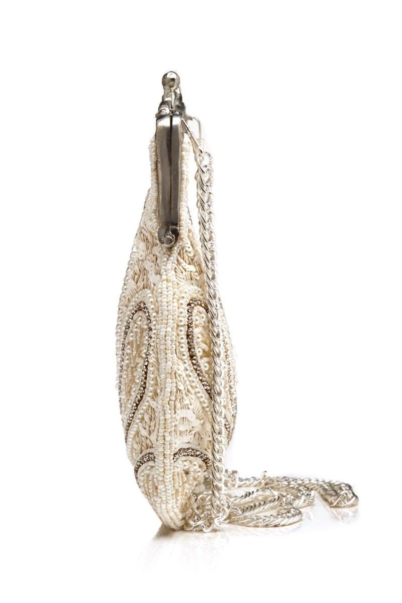1920s Vintage Hand Beaded Purse in Cream