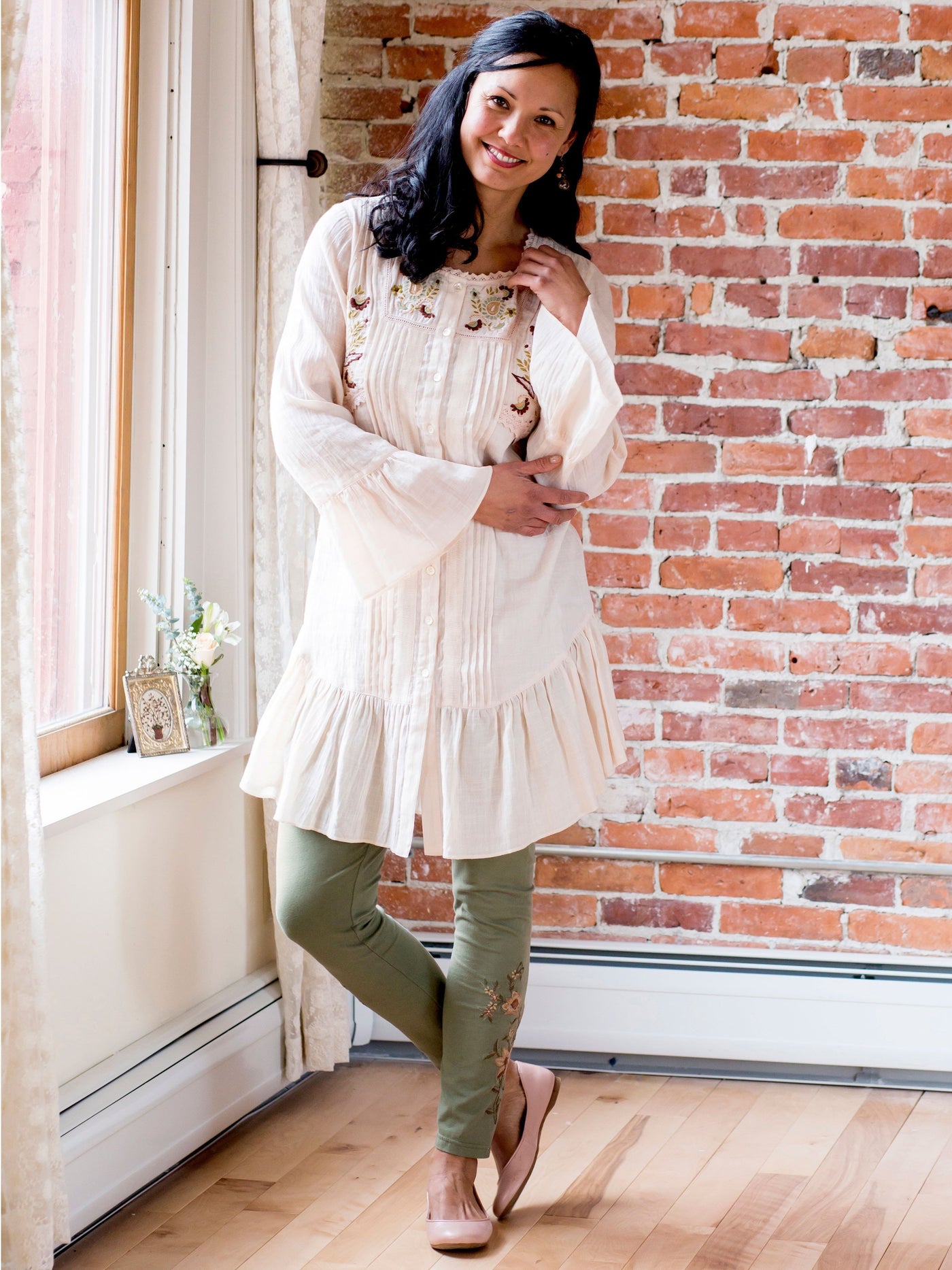 Vintage Style Tapestry Legging in Olive by April Cornell