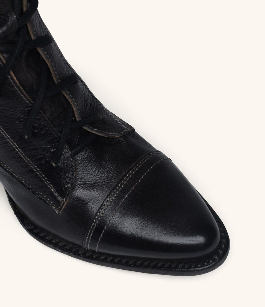 Baisley Modern Vintage Boots in Black Rustic