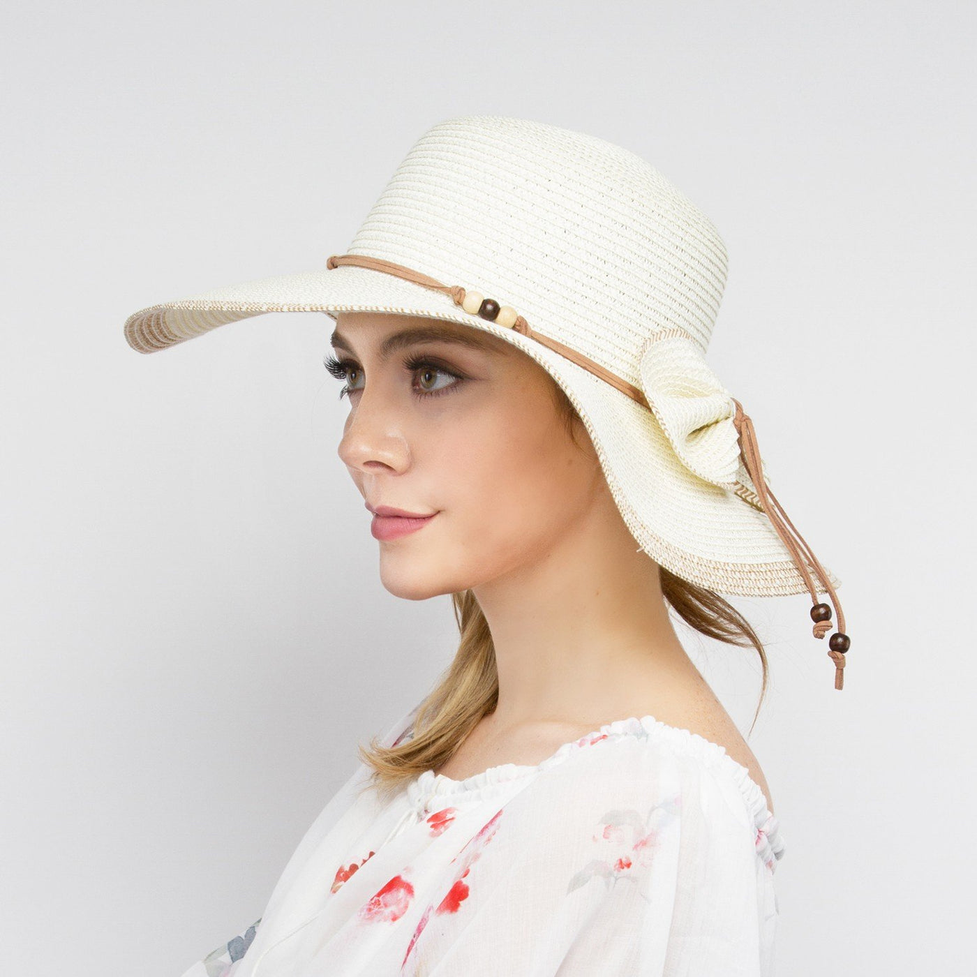 Vintage Inspired Bow Paper Braid Hat in Ivory