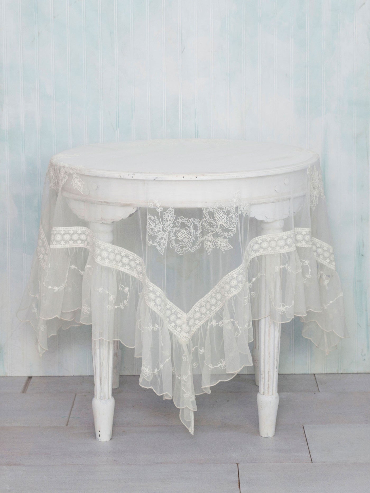 Tea Lace Tablecloth in Ecru | April Cornell - SOLD OUT