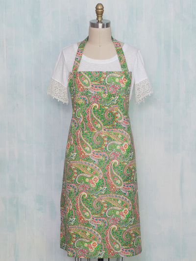 Mac ‘n Cheese Cotton Apron in Green | April Cornell- SOLD OUT