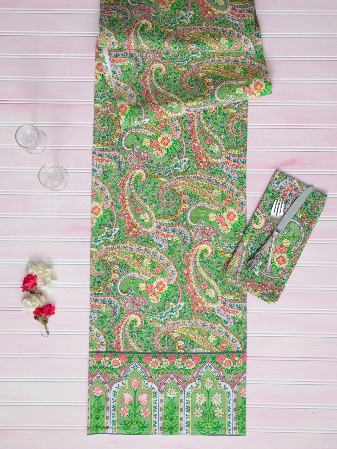 Apple Pie Cotton Runner in Green by April Cornell