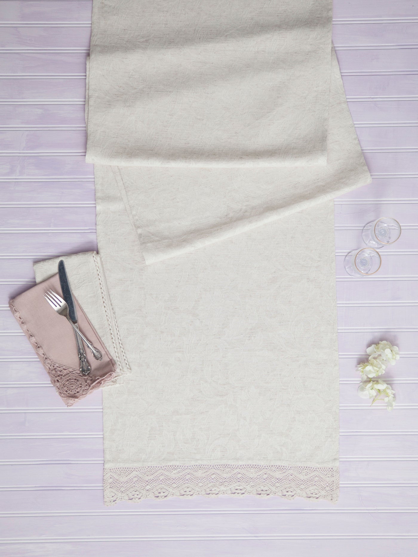 Cupcake Crumb Runner in Linen by April Cornell