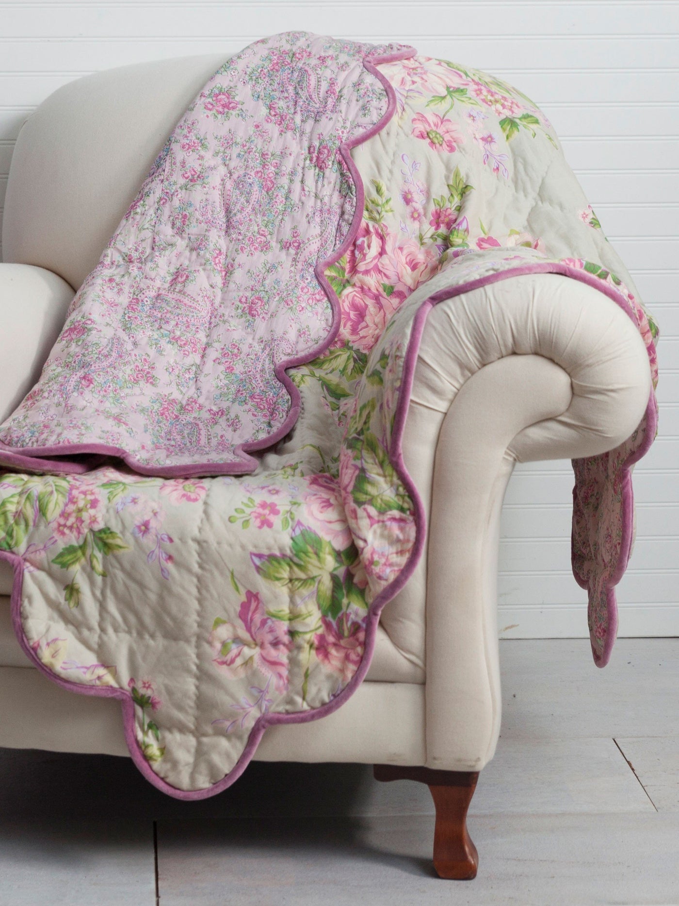 Strawberry Shortcake Throw in Sage | April Cornell- SOLD OUT