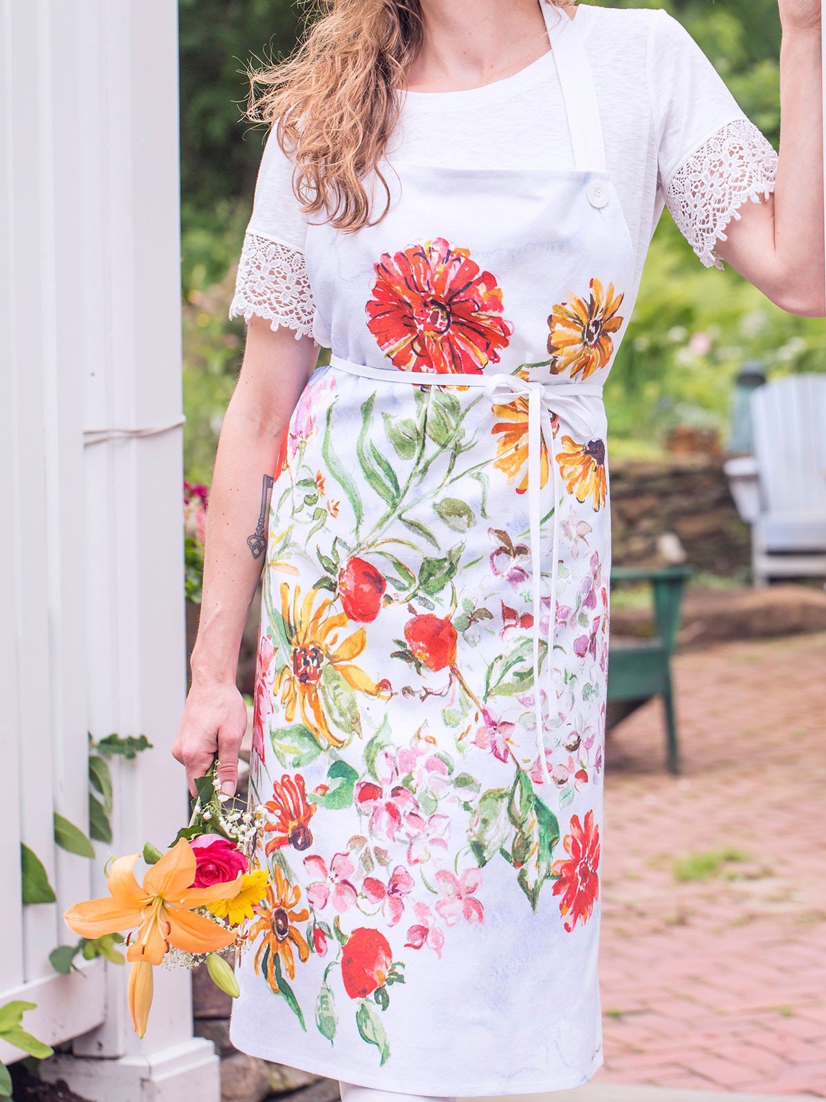 Apple Butter Apron in Multi by April Cornell