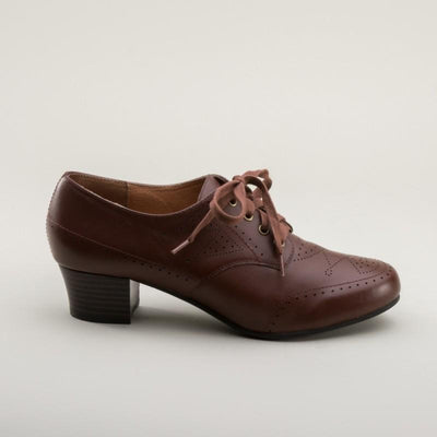 Claire 1940s Oxfords in Brown by Royal Vintage Shoes