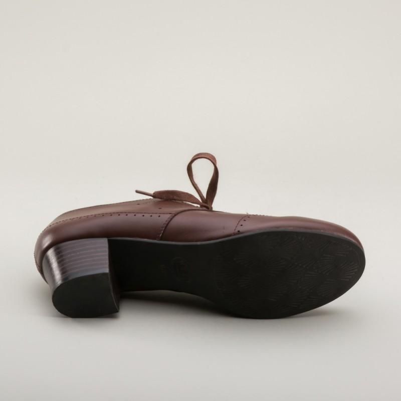 Claire 1940s Oxfords in Brown by Royal Vintage Shoes