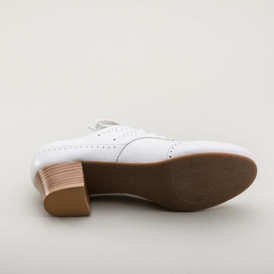 Claire 1940s Oxfords in White by Royal Vintage Shoes