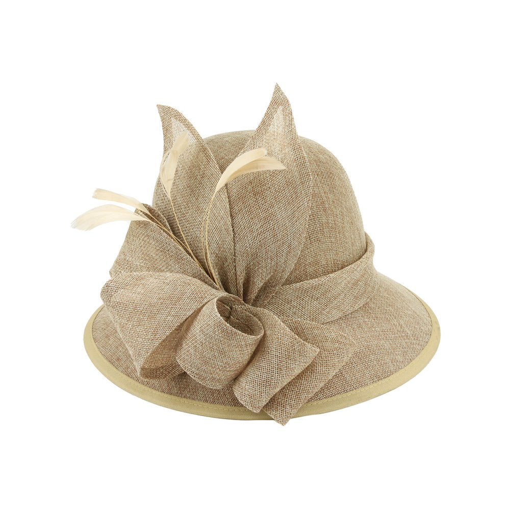 1920s Flapper Style Hat in Beige