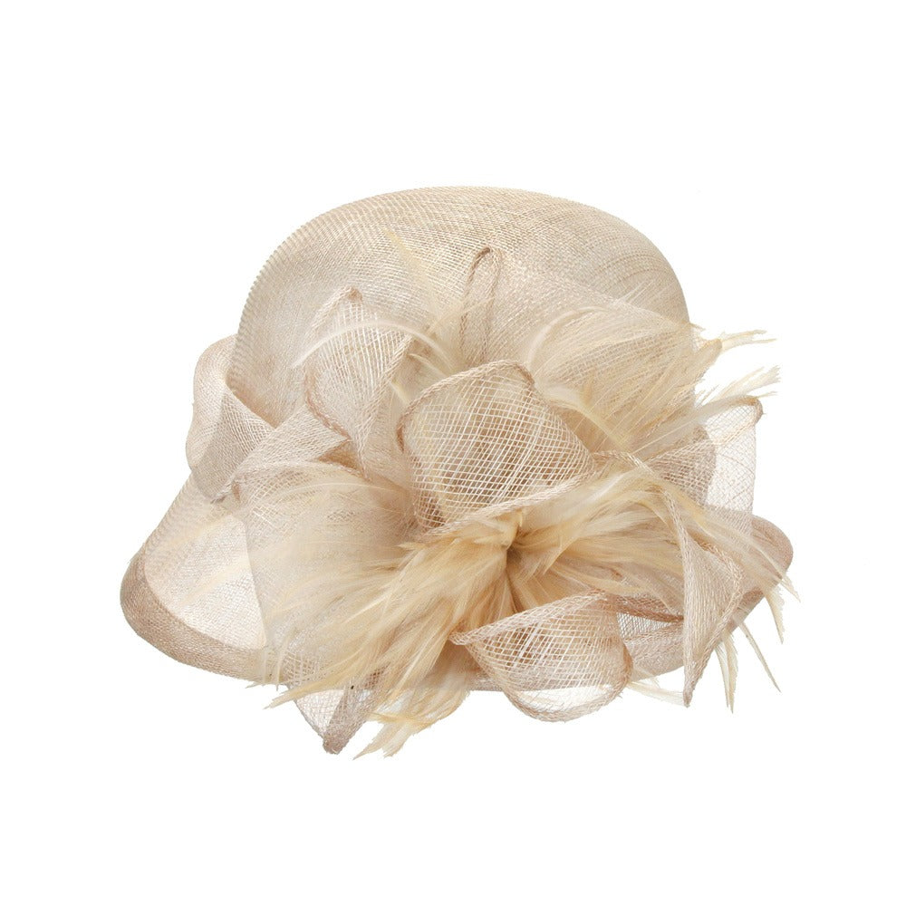 Belle Cloche in Beige