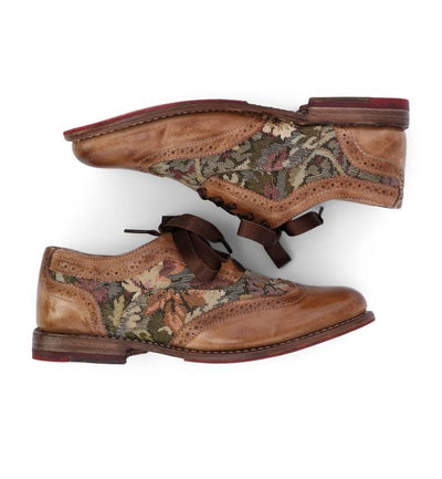 Maude Wing-Tip Riding Shoes in Tan Rustic